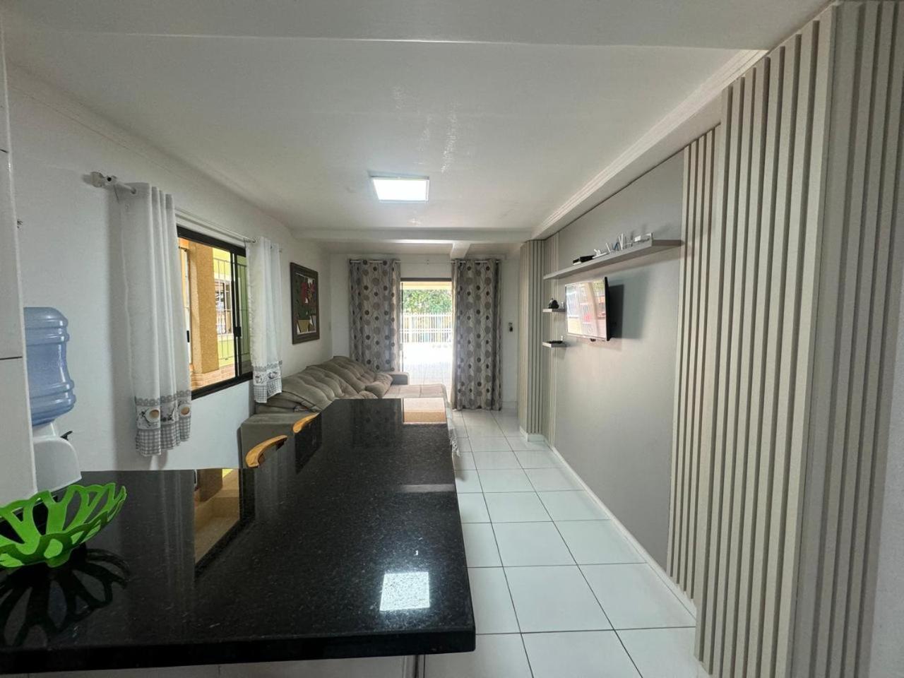 Residencial Montoski ボンビーニャス エクステリア 写真